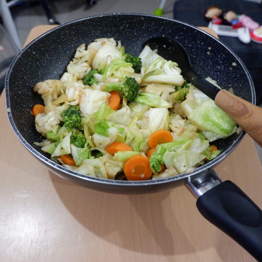 Delicious Stir Fry Vegetable Recipe - Quick and Easy 5 Steps